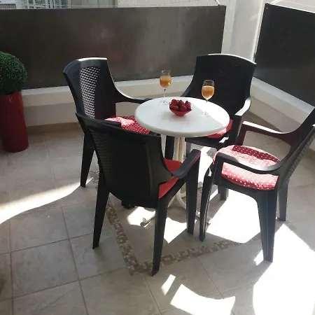 Sweet Corner شقة ماكارسكا